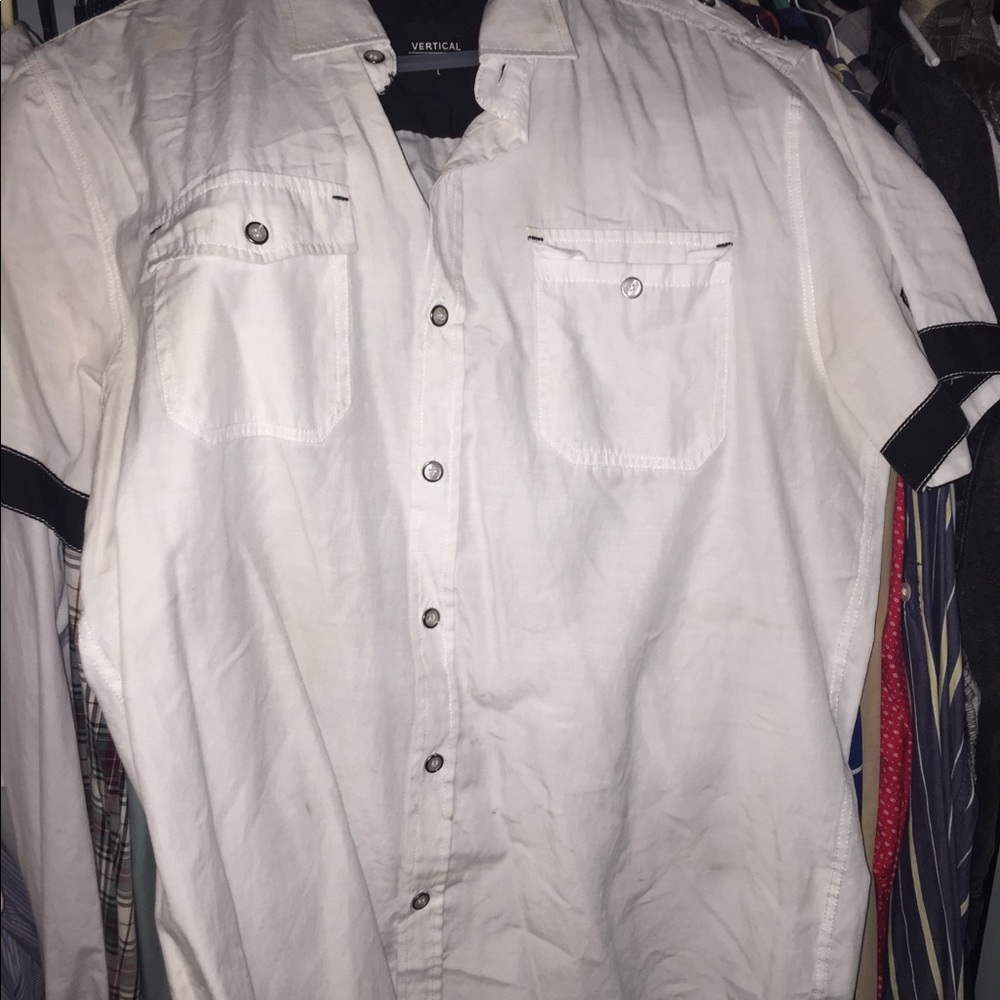 Short sleeve white shirt